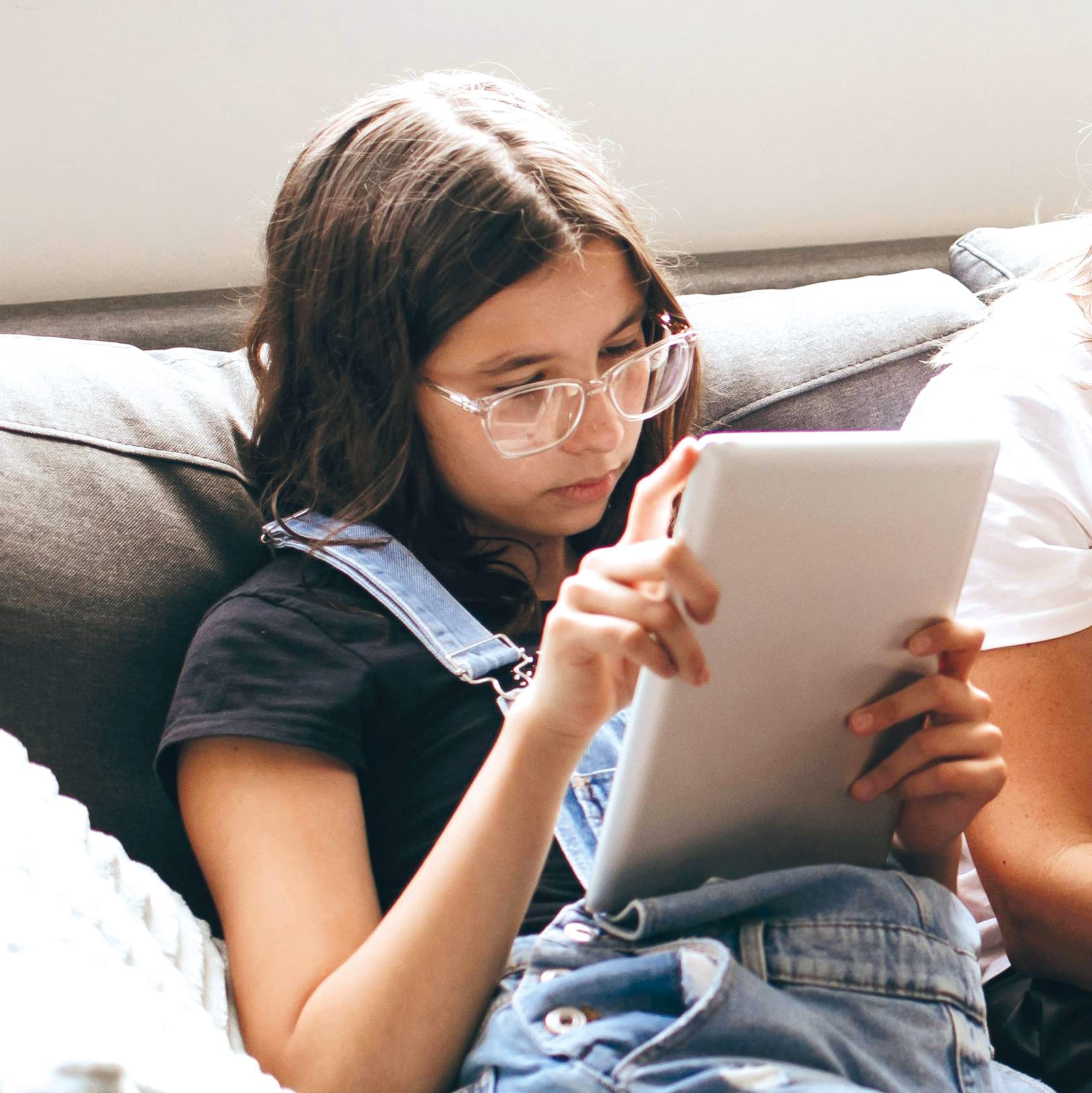 Neues Schuljahr: Mobbing im Klassenchat verhindern