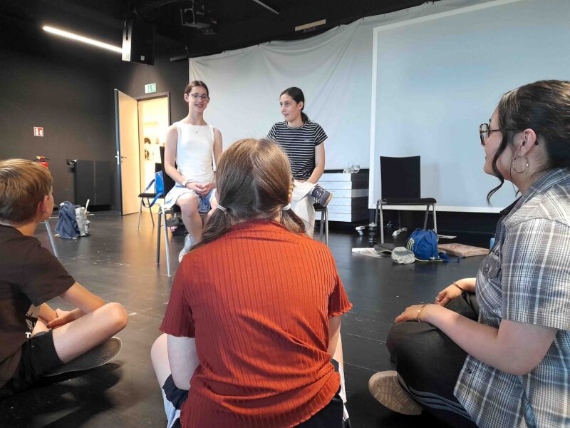 Dramakomitee – Kinder- und Jugendbeirat des Jungen Staatstheaters